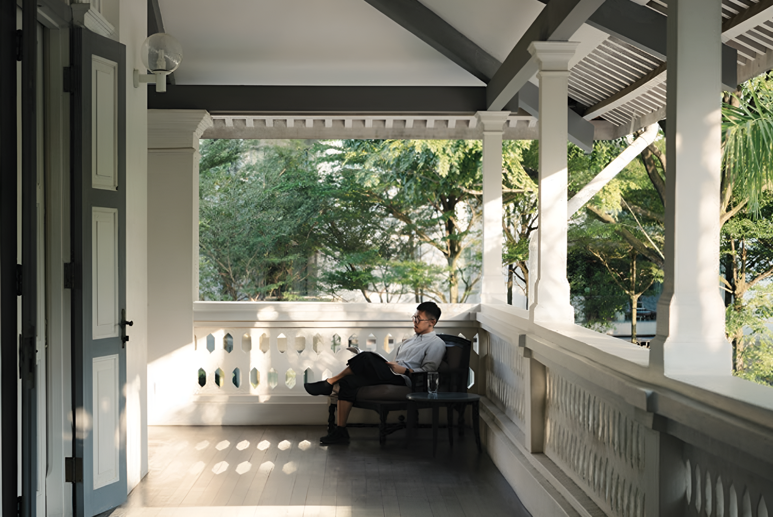 Draycott 8 Colonial Building